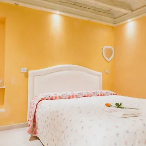La Casa Degli Uccellini Italy